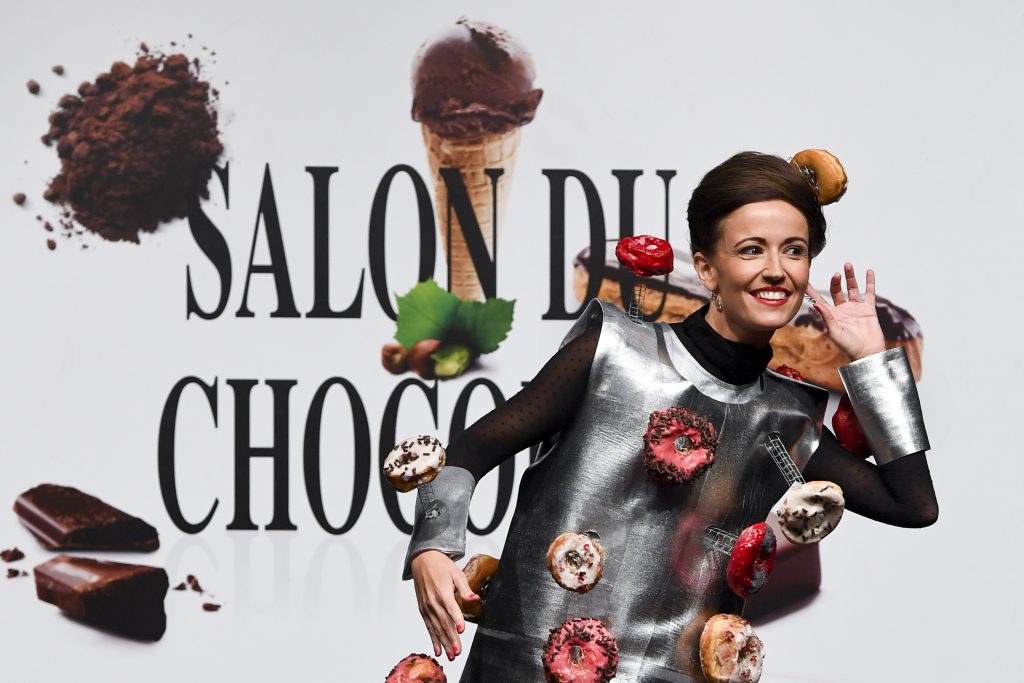 Bruxelles - Brussel , 09/02/2017
Le Salon du Chocolat ouvre les portes de sa soiree inaugurale organisee en faveur du Televie - Het Chocoladesalon opent zijn deuren tijdens de openingsavond ten voordele van Televie .
Pix :  Anne Ruwet
Credit : Frederic Sierakowski/ Isopix