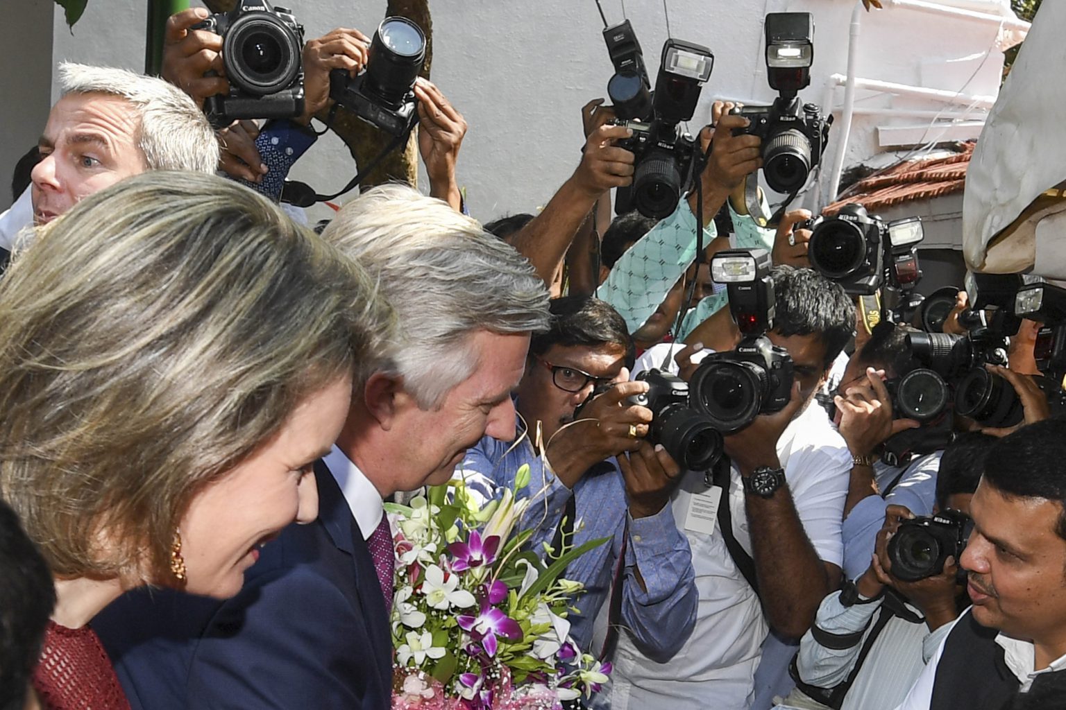India - Mumbai , 09/11/2017
State visit of their Majesties the King Philippe and the Queen Mathilde of the Belgians to the Republic of India. Call on the Governor of Maharashtra
pix.... Queen Mathilde / King Philippe
Credit : Sierakowski / Isopix