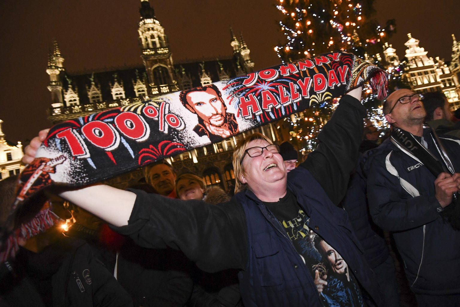 Brussels , 06/12/2017
A selection of the greatest hits of Johnny Hallyday , who died on the night of Tuesday to Wednesday at the age of 74 , is broadcasted on the Grand Place / Grote Markt in Brussels . Jean-Philippe Smet who had a Belgian father (French mother) recorded more than 1.000 songs which made him one of the greatest artists of the last decades .
Pix :
Credit : Frederic Sierakowski / Isopix