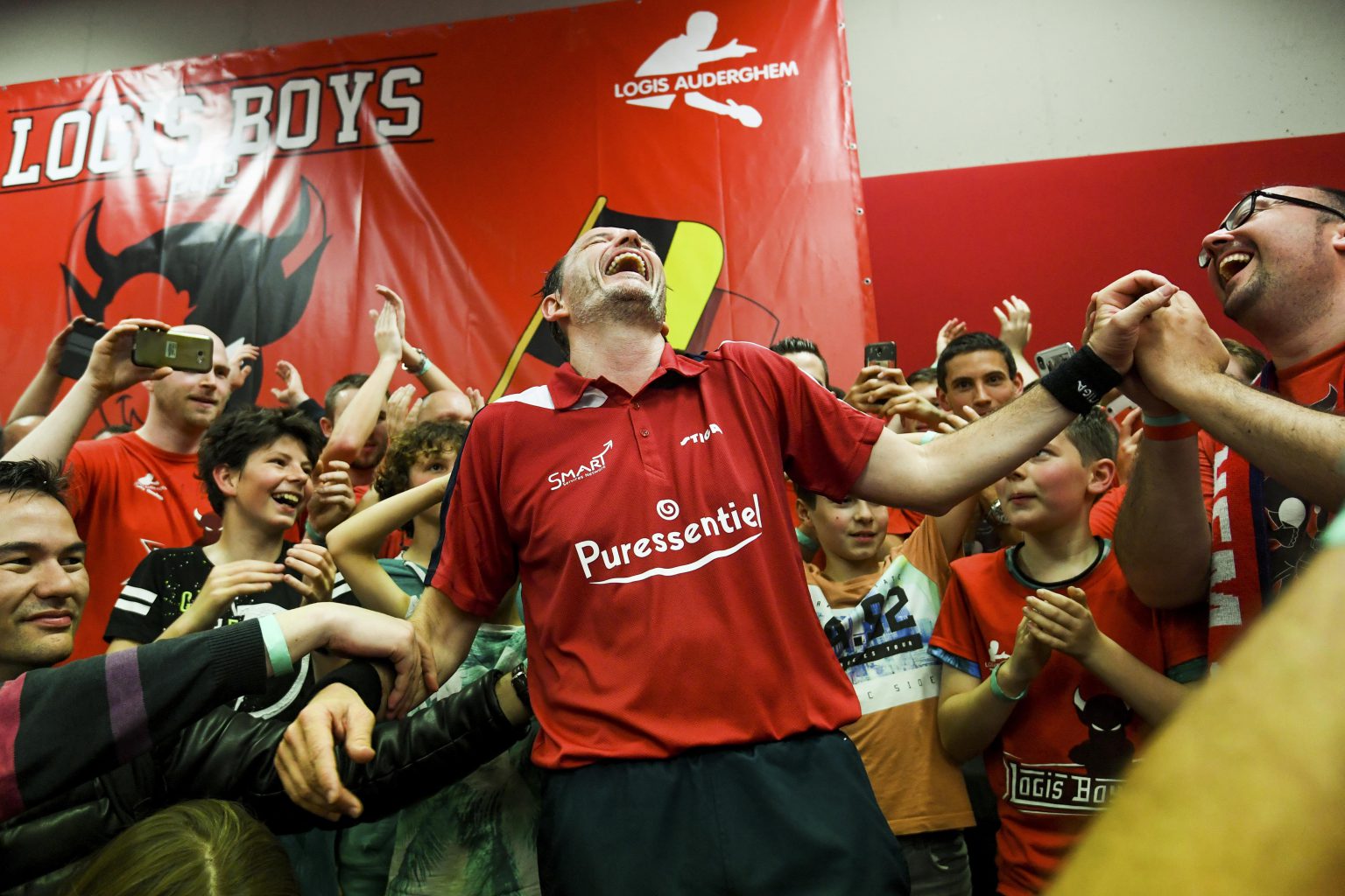 Brussels , 09/05/2019
Last match in the career of Jean-Michel Saive with Logis Oudergem against Etoile Basse Sambre . Jean-Michel Saive is a professional table tennis player from Belgium who competed at seven consecutive Olympics between 1988 and 2012 . He retires from his long standing career in the sport at 49 years old .
Pix : Jean-Michel Saive
Credit : Frederic Sierakowski / Isopix