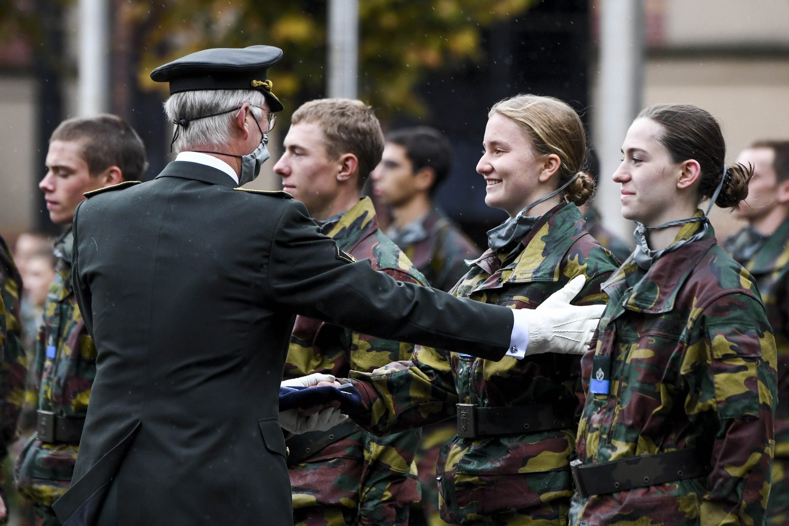 Brussels , 25/09/2020
Their Majesties the King and the Queen attend the ceremony for the presentation of the blue berets to the officer cadets at the Royal Military Academy (ERM). The presentation of the blue beret makes it concrete for the students to successfully complete their military initiation phase (PIM-MIF-MIP). The King presents the blue beret to the students of the platoon which includes Her Royal Highness Princess Elisabeth. 
Pix : Princess Elisabeth / King Philippe
Credit : Frederic Sierakowski / Isopix