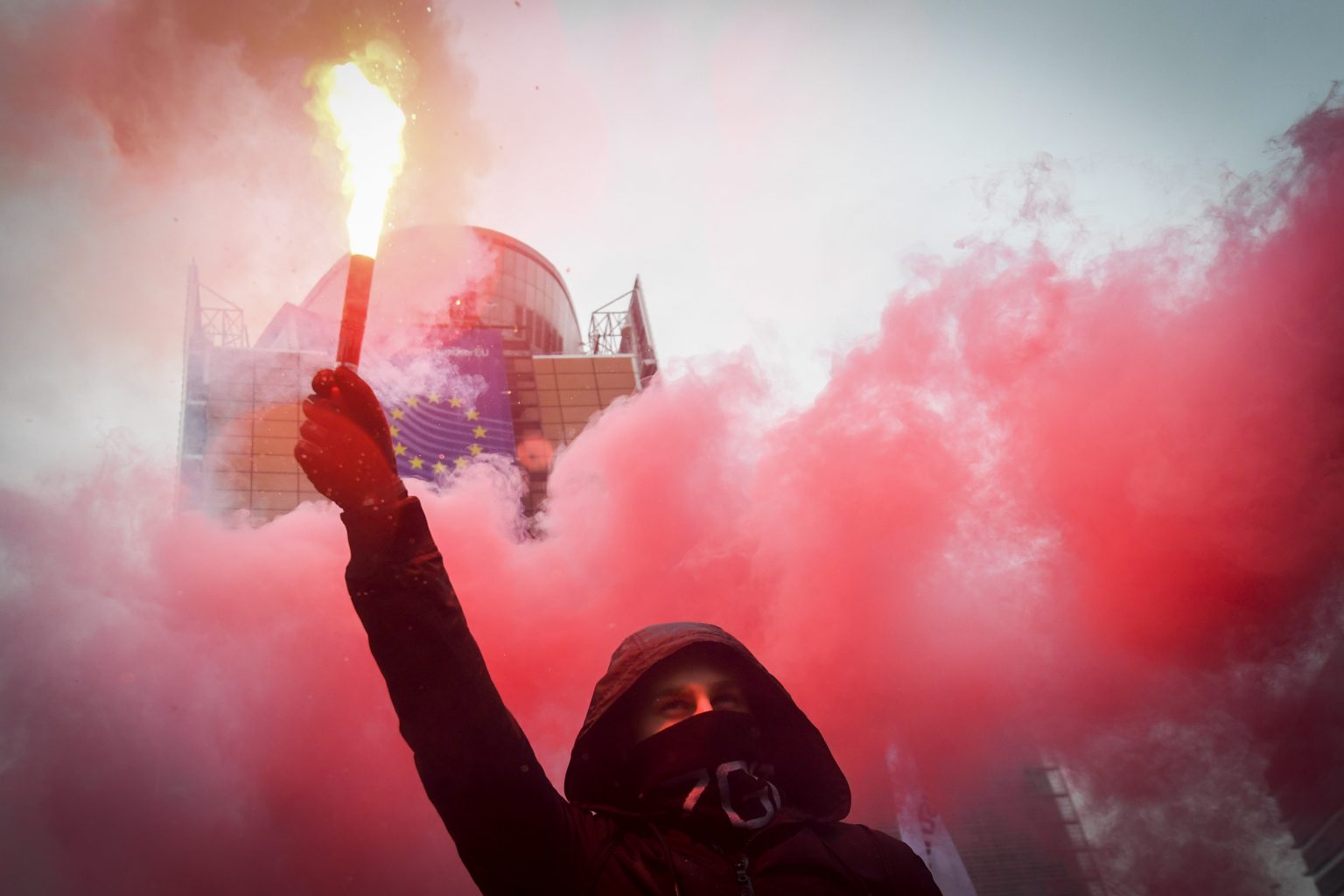 Brussels , 09/11/2016
European Steel Action Day - No Europe without Steel ! Over 10,000 steel workers from all across Europe will take to the streets in the EU quarter of Brussels to demand action to stop the continuous decline of their sector.
Credit : Frederic Sierakowski / Isopix