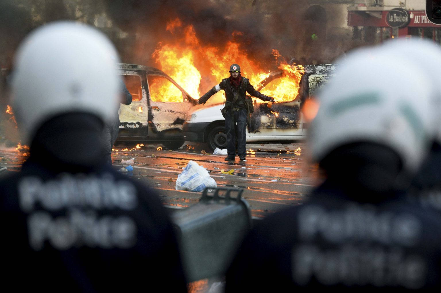 Brussels November 6, 2014 
Demonstration of the belgian trade unions to protest against the new government 
Credit Frederic Sierakowski / Isopix
 *** local caption *** 22014558